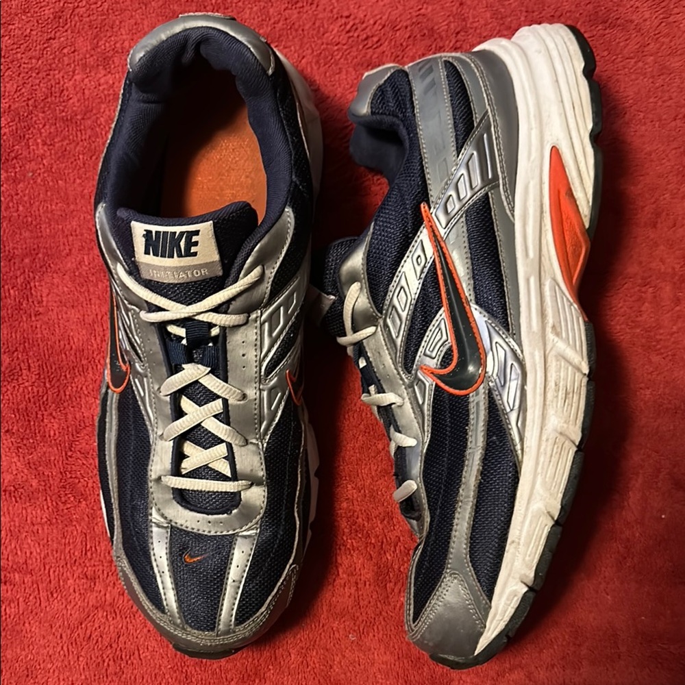 Nike Men's Blue and White Sneakers